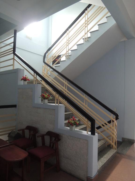 My Hanh Hotel Хуе Екстериор снимка